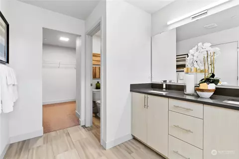 Kitchen - 17905 35th Ave SE #A1, Bothell, WA 98012 photo 6 of 6