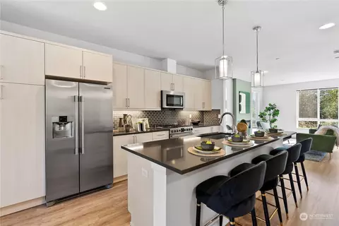 Kitchen - 17905 35th Ave SE #A1, Bothell, WA 98012 photo 4 of 6