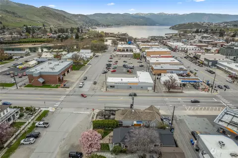 View/Area - 307 E Wapato Ave, Chelan, WA 98816 photo 2 of 5