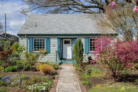 200 W 39th St, Vancouver, WA 98660