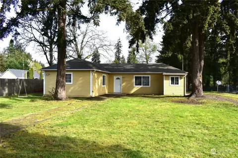 823 107th St S, Tacoma, WA 98444