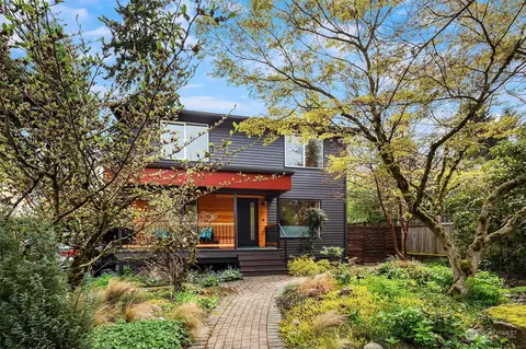 111 N 136th St, Seattle, WA 98133