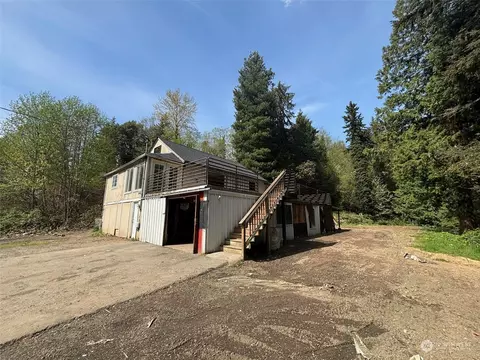 3560 W Arsenal Way, Bremerton, WA 98312