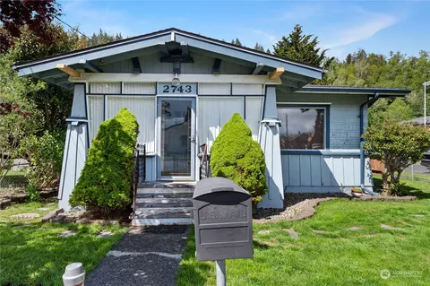 2743 Cherry St, Hoquiam, WA 98550
