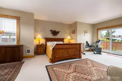 Bedroom - 16244 Field Rd, Bow, WA 98232 photo 1 of 4