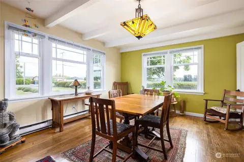 Dining - 16244 Field Rd, Bow, WA 98232 photo 2 of 4