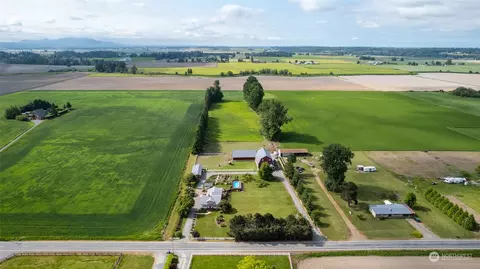 View/Area - 16244 Field Rd, Bow, WA 98232 photo 2 of 4