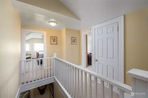 Entry Way - 16244 Field Rd, Bow, WA 98232 photo 2 of 3