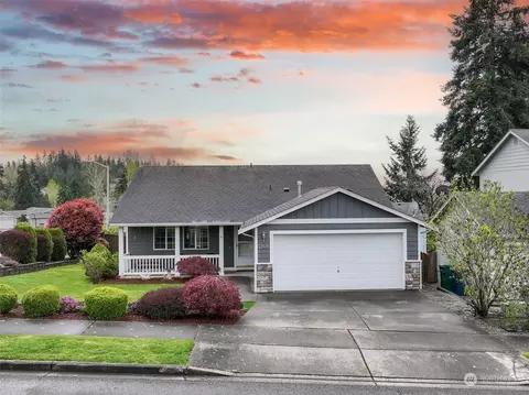 7208 30th St NE, Marysville, WA 98270