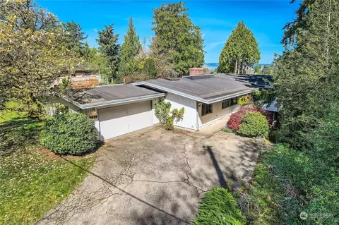 2919 84th Ave SE, Mercer Island, WA 98040