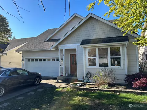 611 Darby Dr, Bellingham, WA 98226