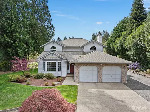 6102 147th St E, Puyallup, WA 98375