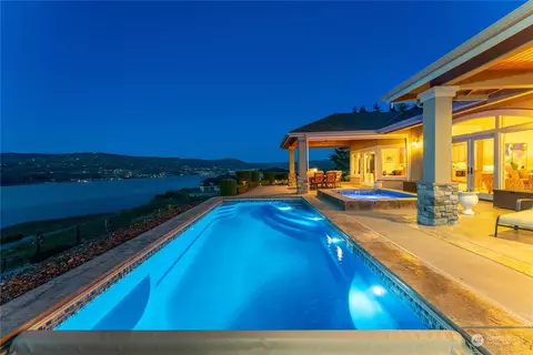 419 Karma Kanyon Dr, Chelan, WA 98816