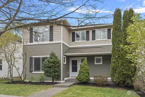 7025 Carmichael Ave SE, Snoqualmie, WA 98065