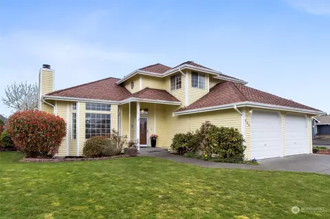 444 Burger Pl, Enumclaw, WA 98022