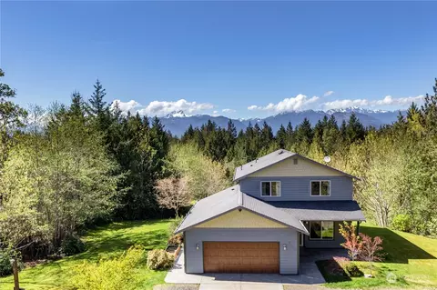 6431 Buckshot Pl NW, Seabeck, WA 98380