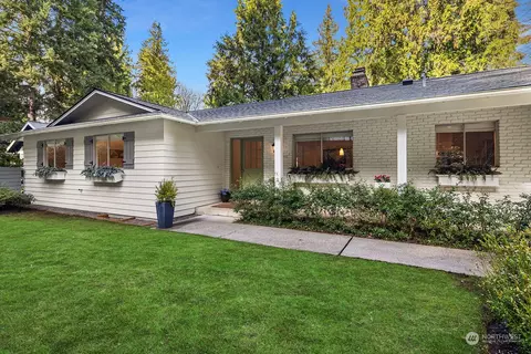 12302 SE 10th St, Bellevue, WA 98005