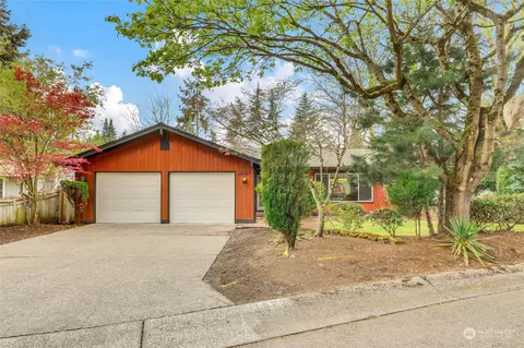 11527 113th Pl NE, Kirkland, WA 98033