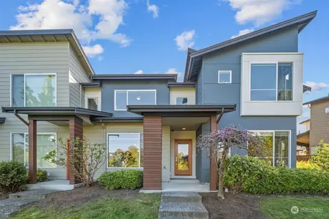 3033 S Adams St, Seattle, WA 98108