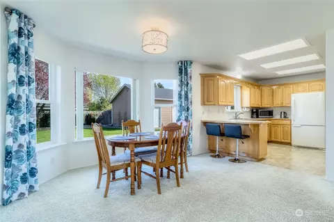 Dining - 27 Sullivan Pl, Walla Walla, WA 99362 photo 1 of 1