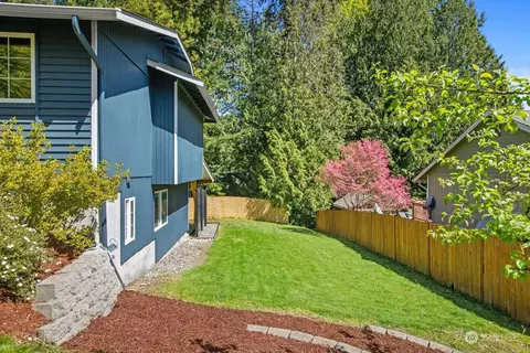 Exterior - 16905 17th Ave SE, Bothell, WA 98012 photo 5 of 5