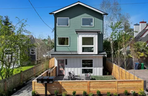 3211 60th Ave SW, Seattle, WA 98116