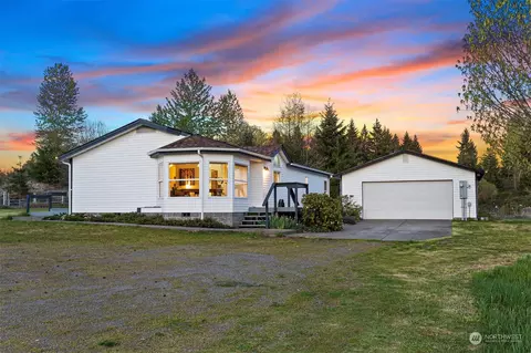 14340 Hidden Oak Ln SE, Yelm, WA 98597