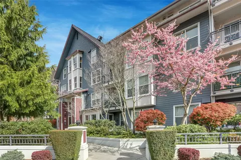 55 Williams Ave S #103, Renton, WA 98057
