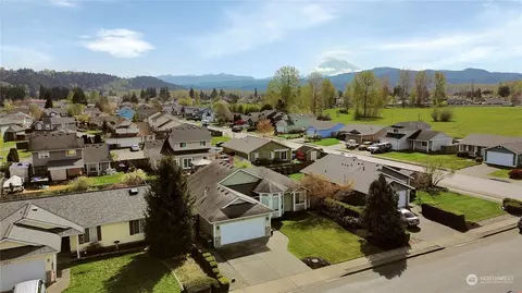 View/Area - 606 Callendar St NW, Orting, WA 98360 photo 2 of 4