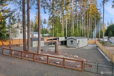 221 E Park Loop, Shelton, WA 98584
