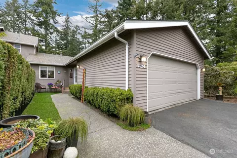 2140 Birch Cir, Bellingham, WA 98229