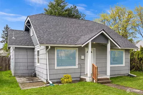 321 Latona St, Centralia, WA 98531