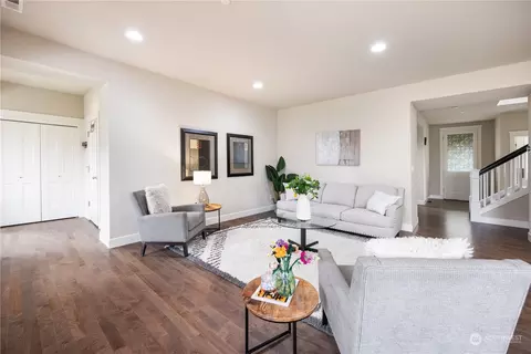 Living - 824 231st St SE, Bothell, WA 98021 photo 2 of 7