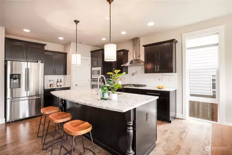 Kitchen - 824 231st St SE, Bothell, WA 98021 photo 6 of 6