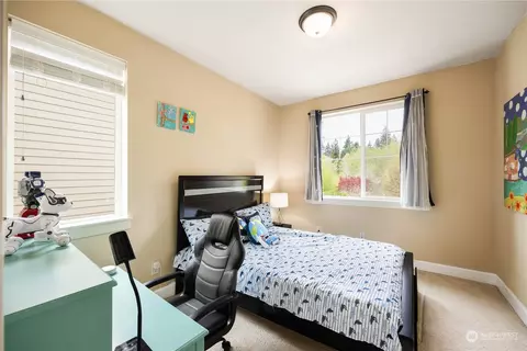 Bedroom - 824 231st St SE, Bothell, WA 98021 photo 6 of 7