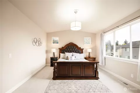 Bedroom - 824 231st St SE, Bothell, WA 98021 photo 1 of 7