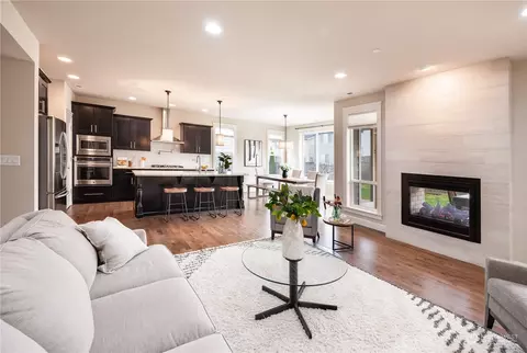 Living - 824 231st St SE, Bothell, WA 98021 photo 4 of 7