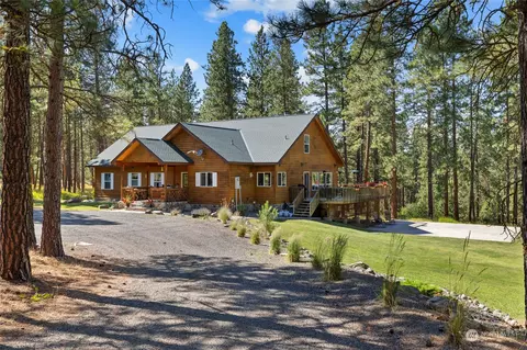 2582 Hidden Valley Rd, Cle Elum, WA 98922