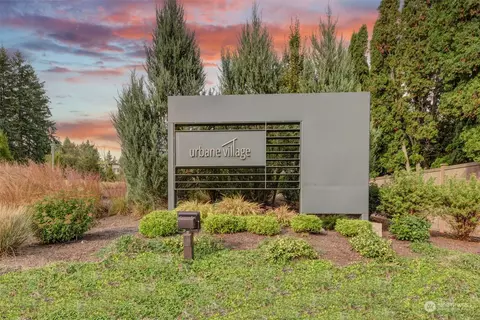 View/Area - 524 SE Pl Se 238th #D, Bothell, WA 98021 photo 4 of 4