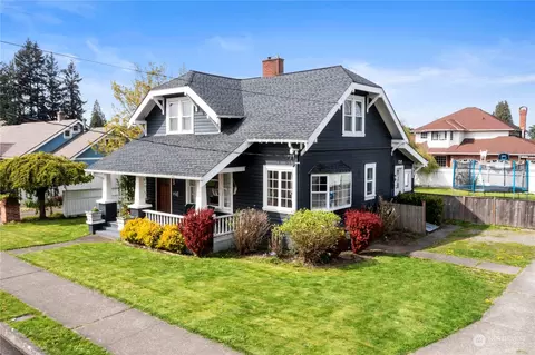 1513 Rainer St, Sumner, WA 98390