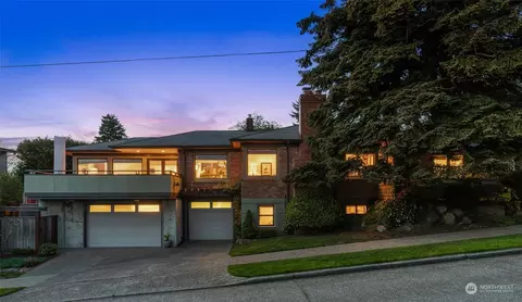 2801 29th Ave W, Seattle, WA 98199