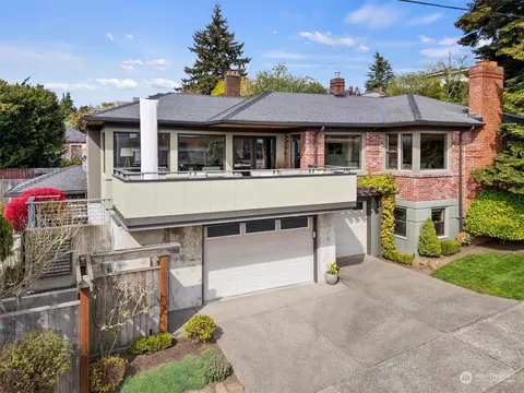 Exterior - 2801 29th Ave W, Seattle, WA 98199 photo 15 of 17