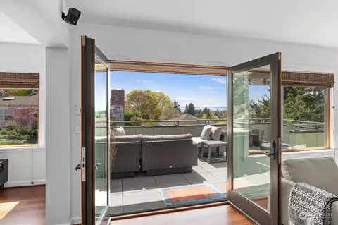 Other - 2801 29th Ave W, Seattle, WA 98199 photo 1 of 4