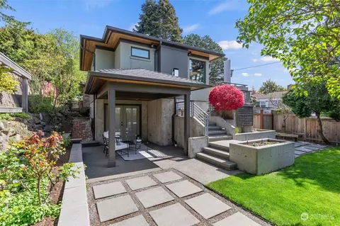 Exterior - 2801 29th Ave W, Seattle, WA 98199 photo 11 of 17