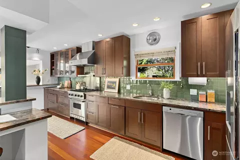 Kitchen - 2801 29th Ave W, Seattle, WA 98199 photo 3 of 3