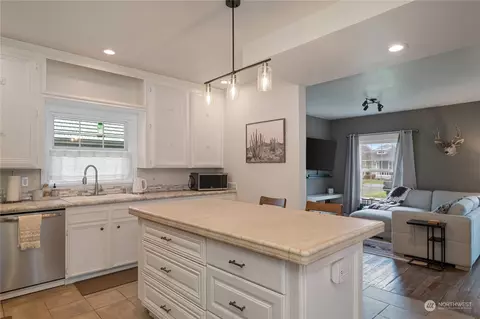 423 Hardefeldt SE, Orting, WA 98360 photo 16