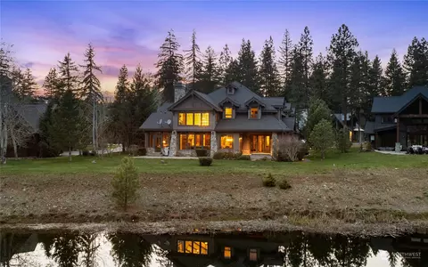 100 Jellabel Ct, Cle Elum, WA 98922