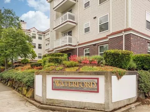 411 N 90th St #108, Seattle, WA 98103