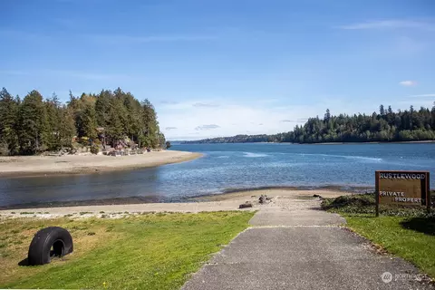 160 E Huckleberry Dr, Grapeview, WA 98546 photo 30