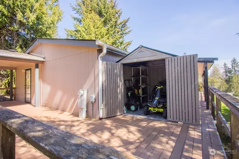 160 E Huckleberry Dr, Grapeview, WA 98546 photo 26
